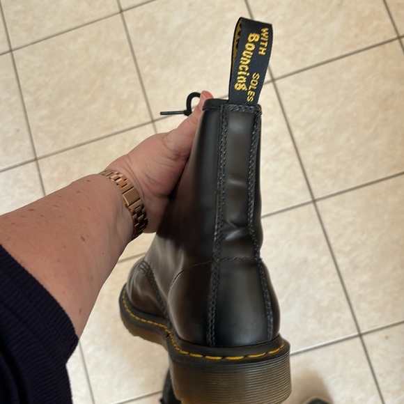 Black Dr Matrens boots - Picture 4 of 8